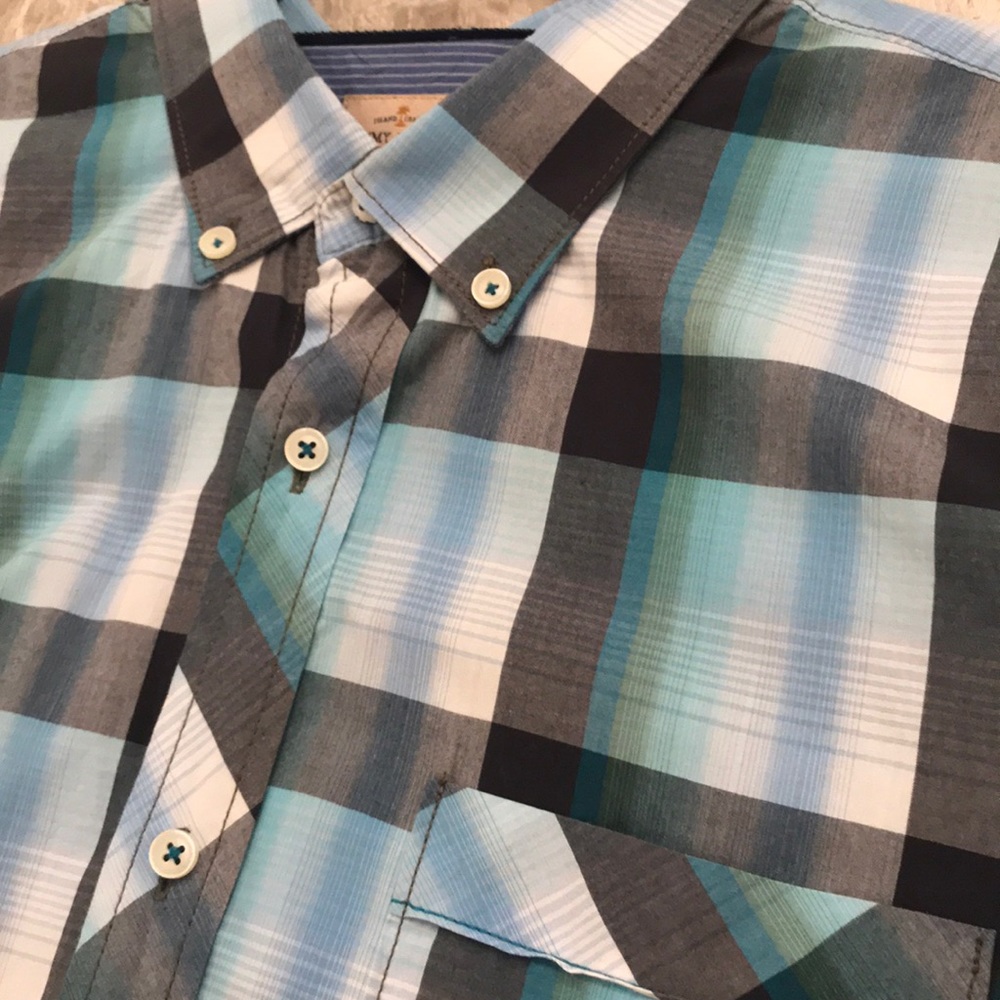 Tommy Bahama long sleeve shirt